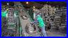 Dans-L-Usine-G-Niale-Du-Nigeria-Qui-Recycle-Des-Millions-De-Pneus-Chaque-Ann-E-01-ahq
