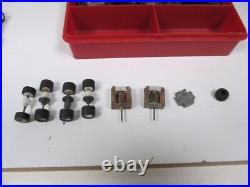 LOT de pieces Détachées TCR Circuit Reparations complements chassis axes Pneus