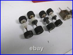 LOT de pieces Détachées TCR Circuit Reparations complements chassis axes Pneus LOT de pieces Détachées TCR Circuit Reparations complements chassis axes Pneus