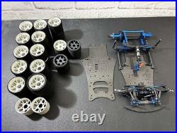 Pièces détachées 1/12 Racing Yokomo R12 avec de nombreux pneus d'occasion