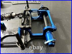Pièces détachées 1/12 Racing Yokomo R12 avec de nombreux pneus d'occasion