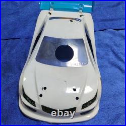 Voiture RC Mugen Seiki MTX-6 avec pièces détachées carrosserie pneus 1/8